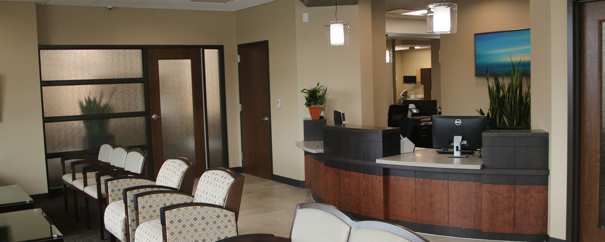 Dental Associates Alsip provides complete family dentistry from a state-of-the-art clinic